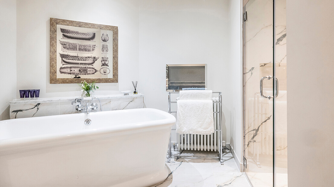 Lord Nelson 4 Star Room in Bath | Bailbrook House Hotel