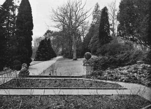 History of Buxted Park Hotel