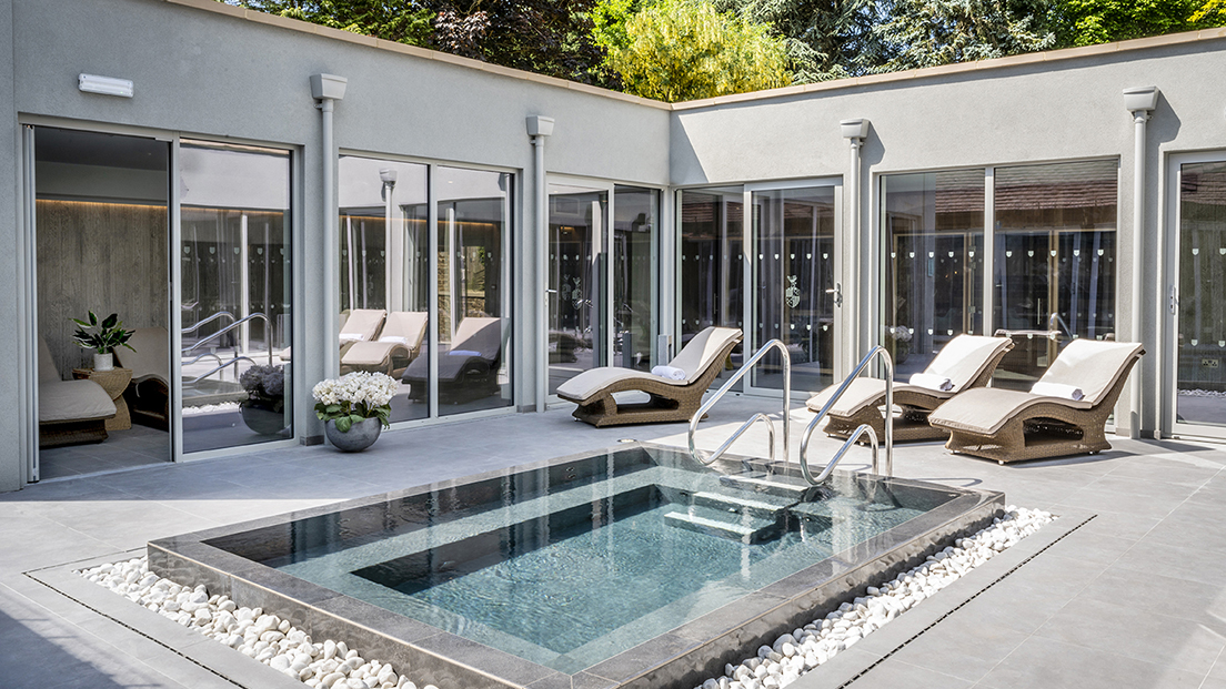 SPA BROCHURE
