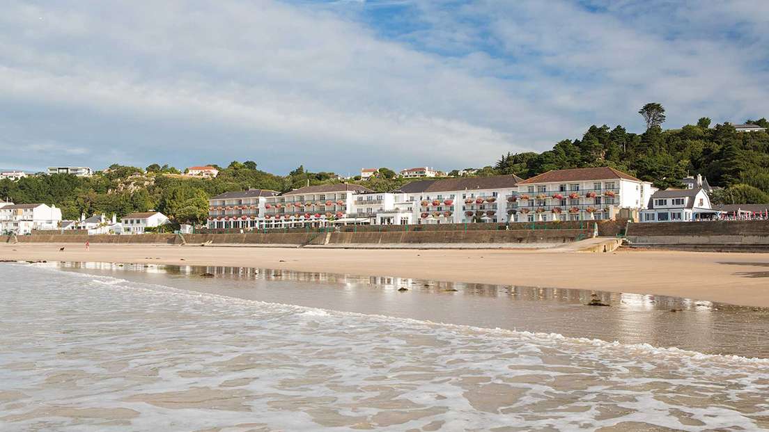 L'Horizon Beach Hotel & Spa