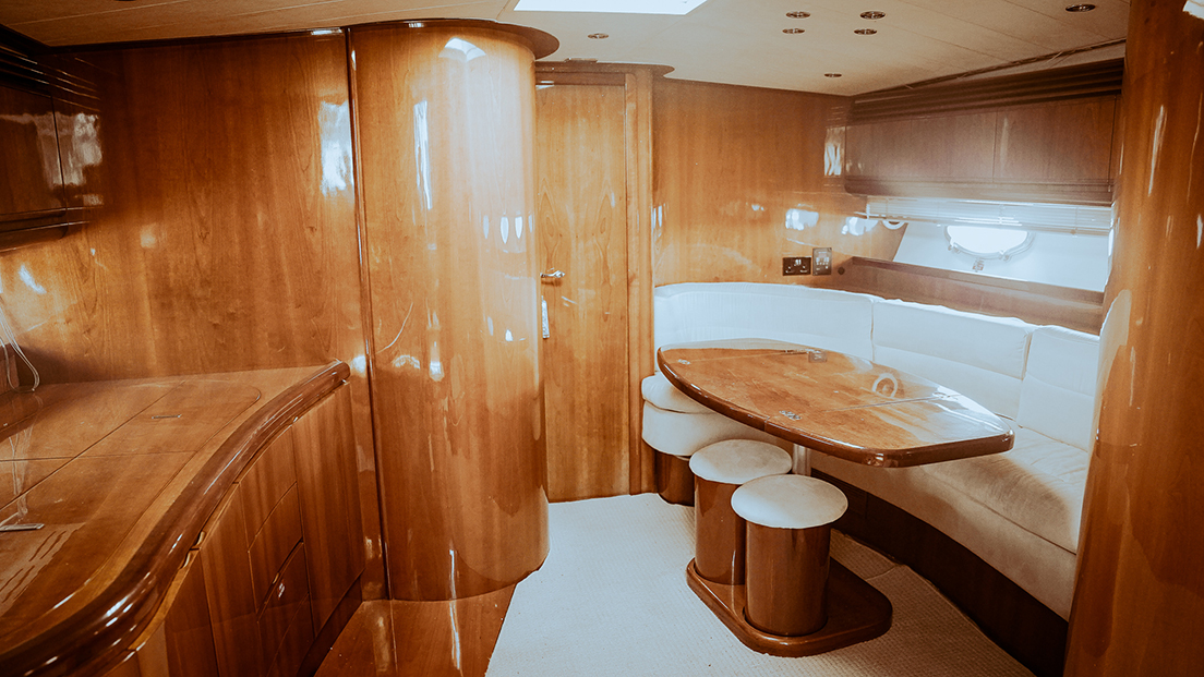 Luxury Boat Charter