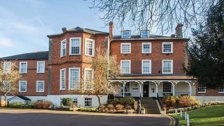 BRANDSHATCH PLACE HOTEL & SPA