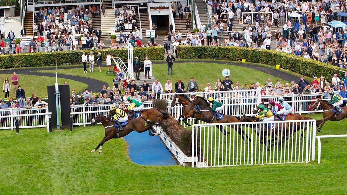 Stratford Races Hand Picked Hotels