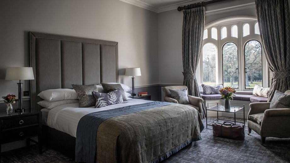Feature Rooms